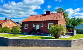 Hus nära naturen och sjö in Vittsjö